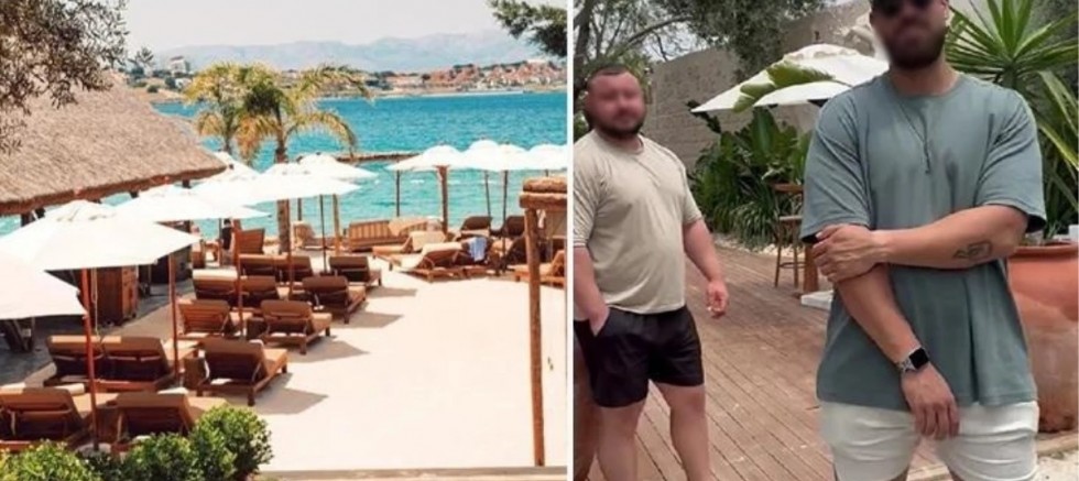 Tesettürlü olan genç kadın Alaçatı’da bulunan ünlü mekana alınmadı