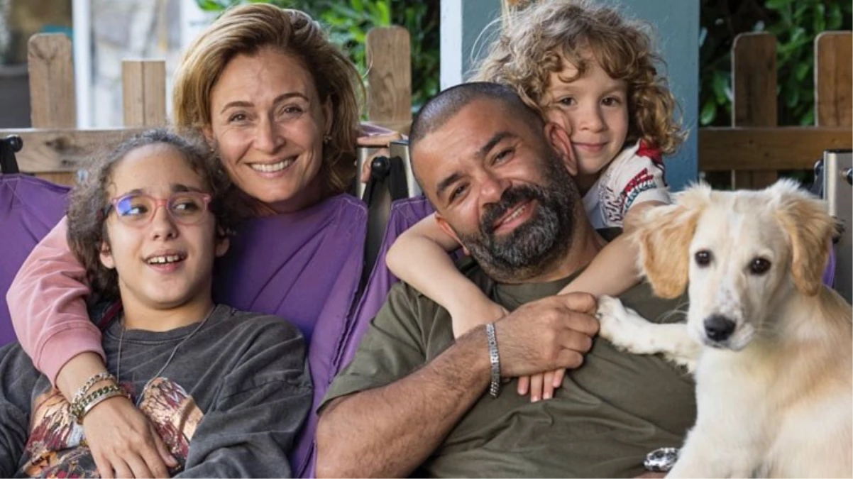 Tek celsede boşanan Ceyda Düvenci ve Bülent Şakrak çiftinin çocuğunun velayeti annede kaldı