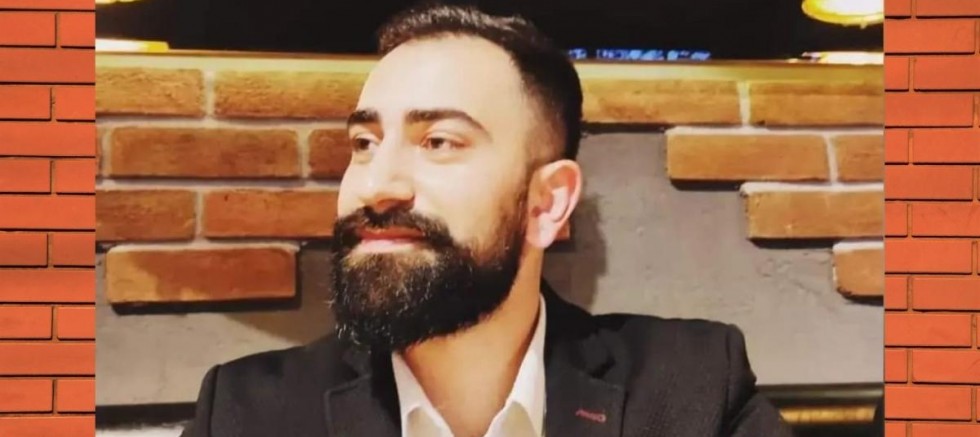 Kürt Yazar Agit Özdek