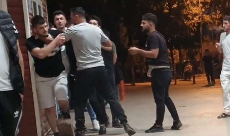 Tedavi için gittiği hastanede arkadaşını darbetti