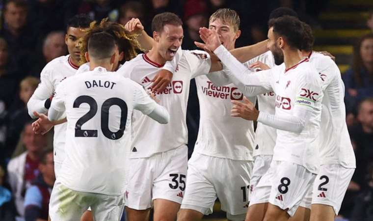 Manchester United – Crystal Palace maçı ne zaman, saat kaçta, hangi kanalda? Altay Bayındır forma giyecek mi?