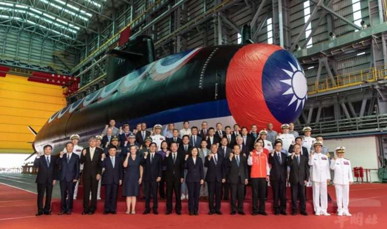 Tayvan’da yerli atağı: Prototipini suya indirdi