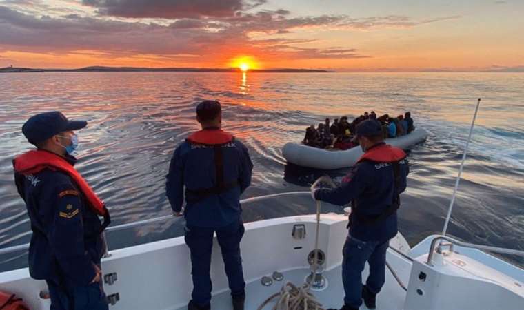 Bakan Ali Yerlikaya açıkladı: ’42 bin 875 düzensiz göçmeni sınır dışı ettik’