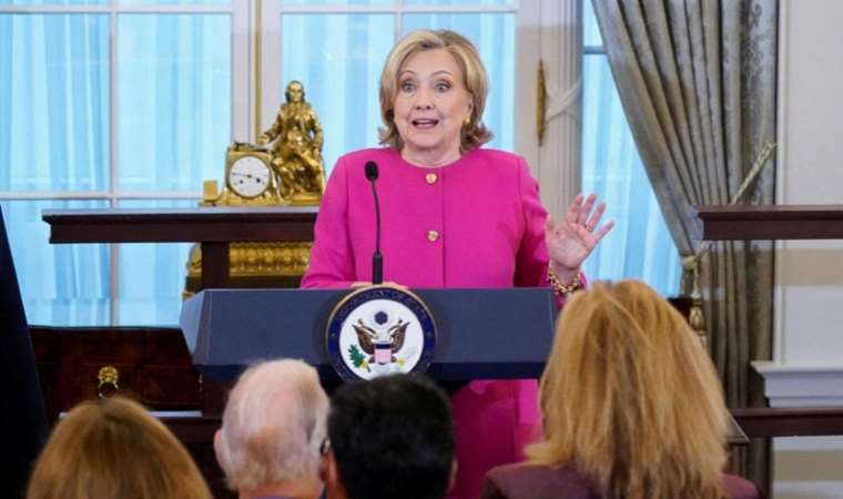 Clinton’dan Putin’e alaycı NATO yorumu: ‘Kendi ellerinle yaptın’