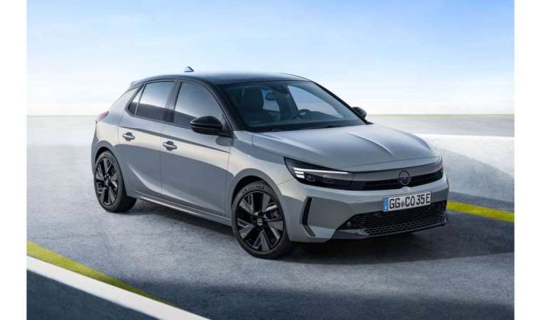 Yeni Opel Corsa Tasarım ödülü aldı