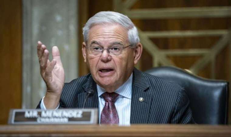 Rüşvetle suçlanan Menendez, aklanacağına inandığını belirtti