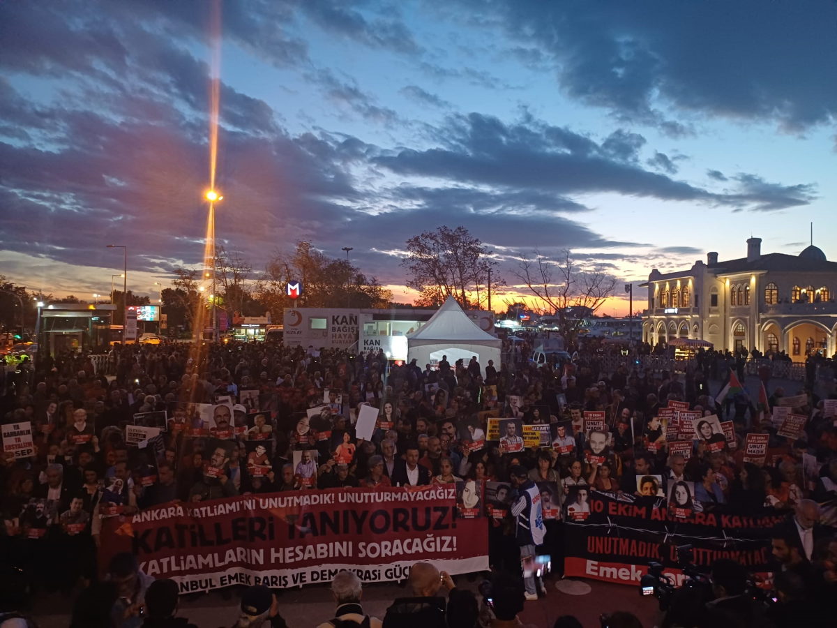 10 Ekim Ankara Garı Katliamı'nda yaşamı yitirenler anıldı: 'Er yada geç katiller kaybedecek'