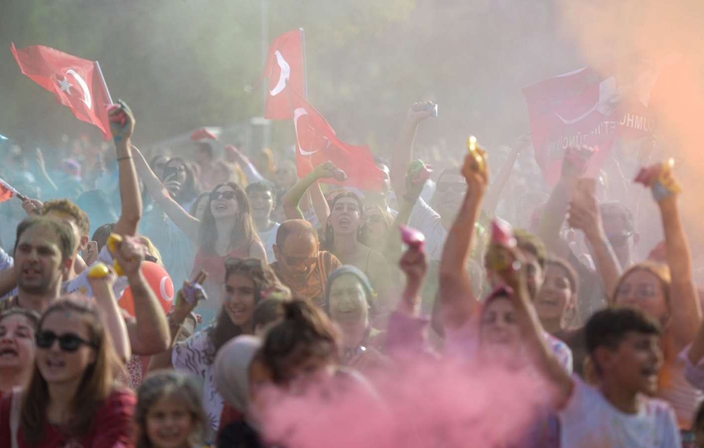 Gençler 100’üncü yıla Kültürpark’ta merhaba dedi