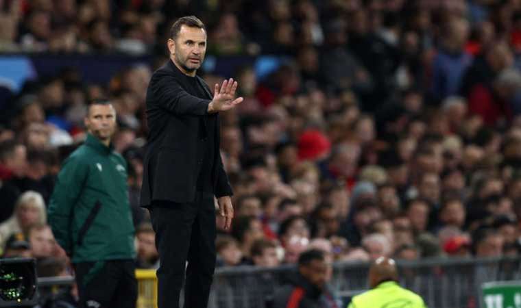 Okan Buruk’un gurur gecesi! ‘Adı üstünde, Avrupa Fatihi Galatasaray!’