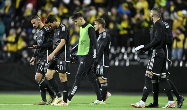 Beşiktaşlı taraftarlardan takıma tepki… Burak Yılmaz devreye girdi!