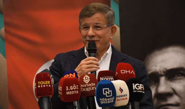 Davutoğlu’dan ‘Filistin’ mesajı: ‘Mescid-i Aksa’nın sonuna kadar savunucusu olacağım’