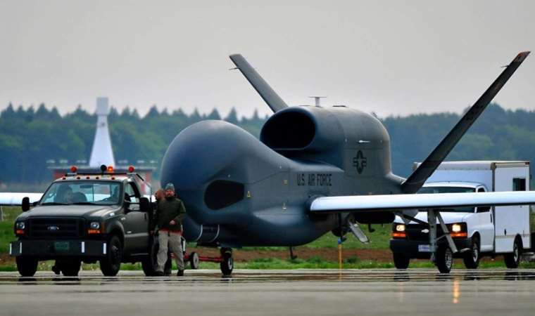 ABD’ye ait RQ-4B Global Hawk İHA’sı, Karadeniz’de alarm verdi