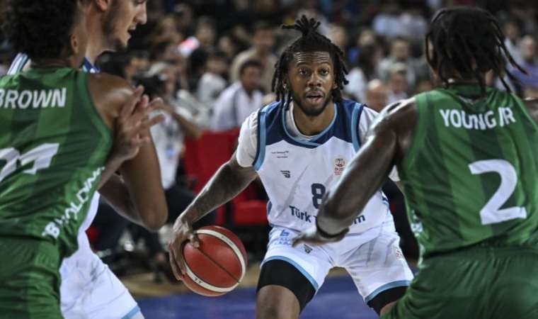 Türk Telekom galibiyetle başladı!