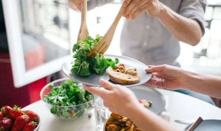 Beslenme uzmanı uyardı: ‘Akdeniz tipi beslenme meme kanserinden koruyor’