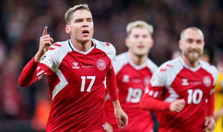 Danimarka, EURO 2024 yolunda Kazakistan’ı rahat geçti!