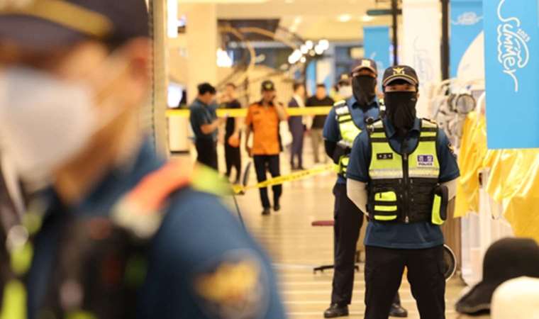 Güney Kore Cumhurbaşkanlığı dışında bıçaklı saldırı