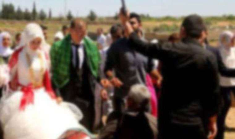 Düğünde maganda dehşeti: Oynarken kalbinden vuruldu