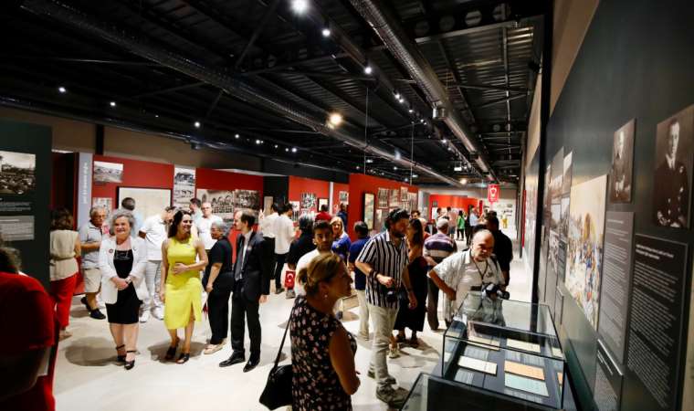 Karşıyaka’dan 100. Yıl sergisi: Bir Millet Uyanıyor