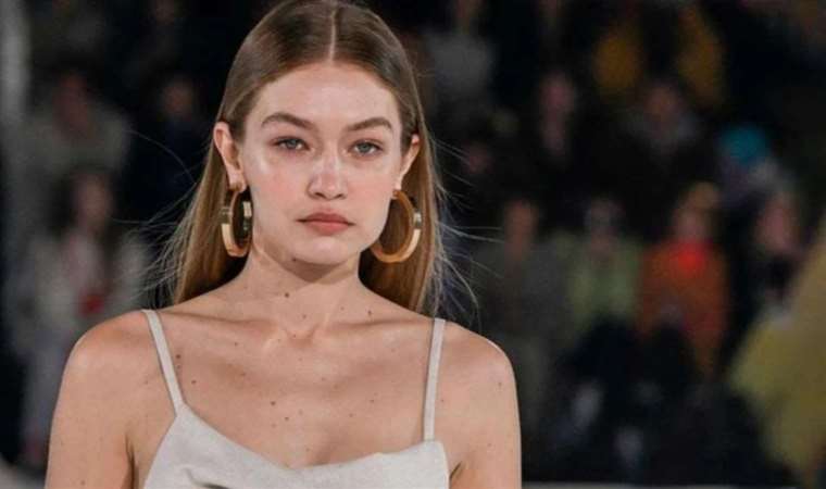 İsrail hükümeti süper model Gigi Hadid’i hedef aldı: ‘Rahat uyuyor musun?’