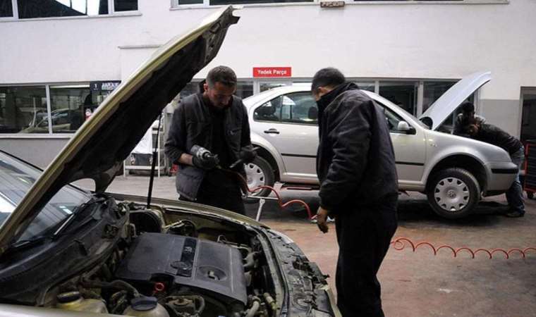 Motor soğutma suyu nedir, ne işe yarar? Motor suyu nasıl değiştirilir?