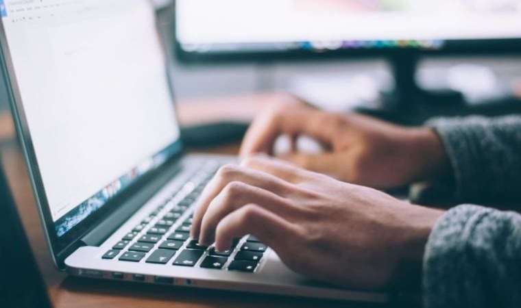 Çalışma en çok yazım hatası yapılan günü ve saati ortaya çıkarttı