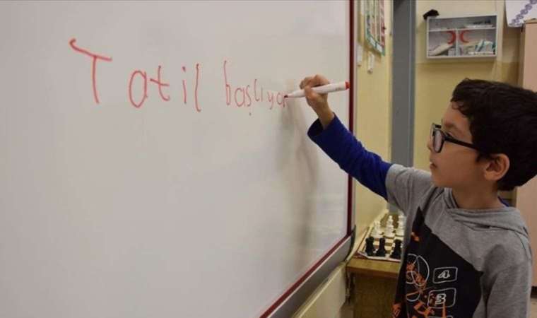 Okullar ne zaman ara tatile girecek? Ara tatil ne zaman? Ara tatil kaç gün?