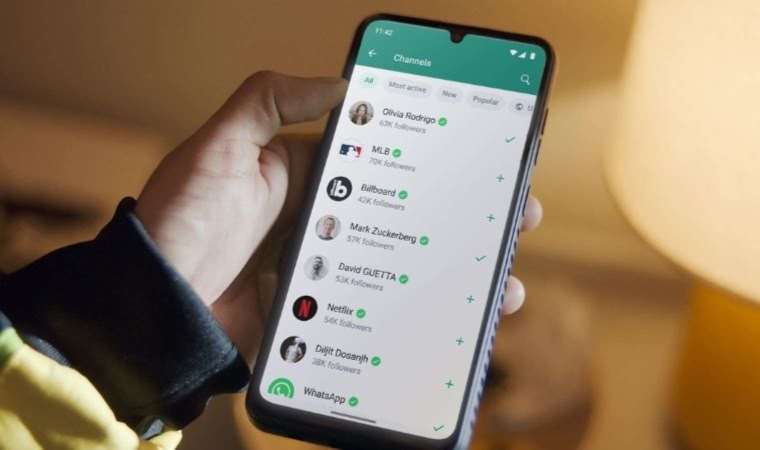 WhatsApp hızlı cevap özelliği ile gündemde