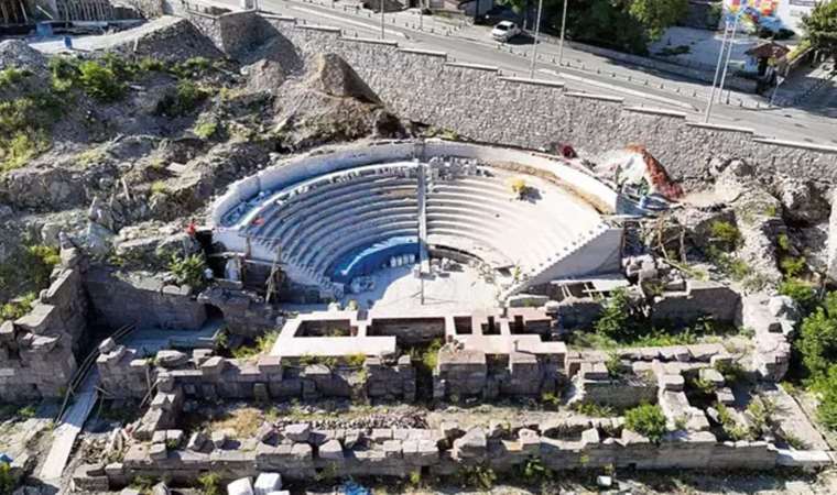 Antik Roma Tiyatrosu, akademik çalışmalara ev sahipliği yapıyor