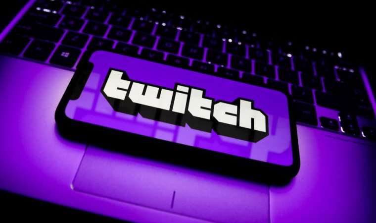 Twitch rakip yayın platformlarıyla eş zamanlı yayına izin verecek