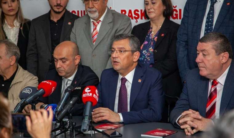 Özgür Özel’den Kılıçdaroğlu’na ‘DEVA’ tepkisi: ‘CHP gibi bir partinin başkanı…’