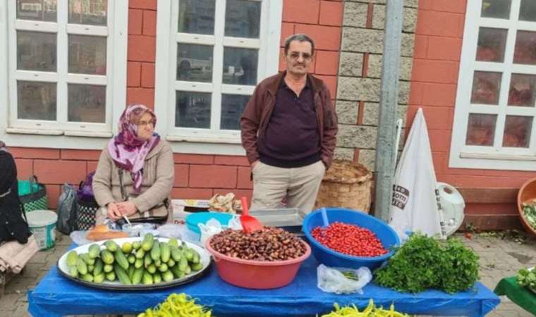 Kastamonu’da kışın habercisi pazara indi! Orman köylüsünün geçim kaynağı…