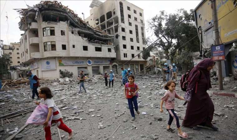 DSÖ: İsrail’in Gazze’ye yönelik hava saldırıları nedeniyle sivillerin gidecek güvenli yeri kalmadı