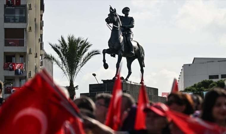 Dünya liderleri asırlık Cumhuriyetimizi kutladı