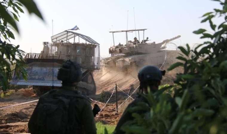 İsrail ordusu, kara operasyonundan görüntü paylaştı