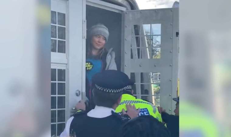 İsveçli aktivist Greta Thunberg tutuklandı