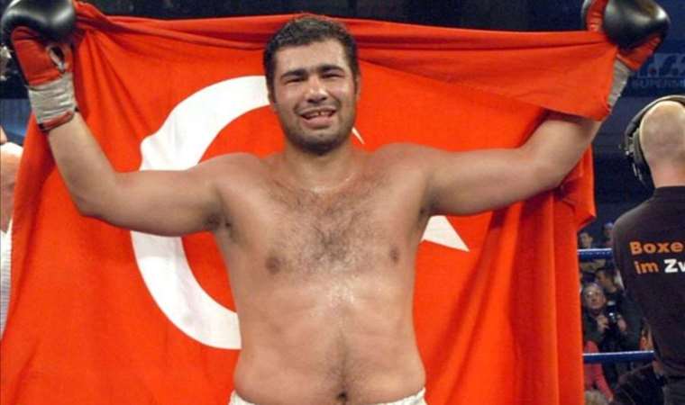 Cumhuriyet tarihine damga vurdu: ‘Boğazın Boğası’ Sinan Şamil Sam