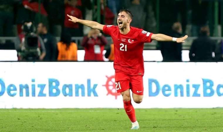 Yunus Akgün’ün golüne ödül!