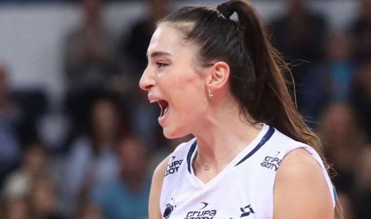 Milli voleybolcu Saliha Şahin: ‘100. yılda Avrupa’da kupa kazanmak gurur verici’