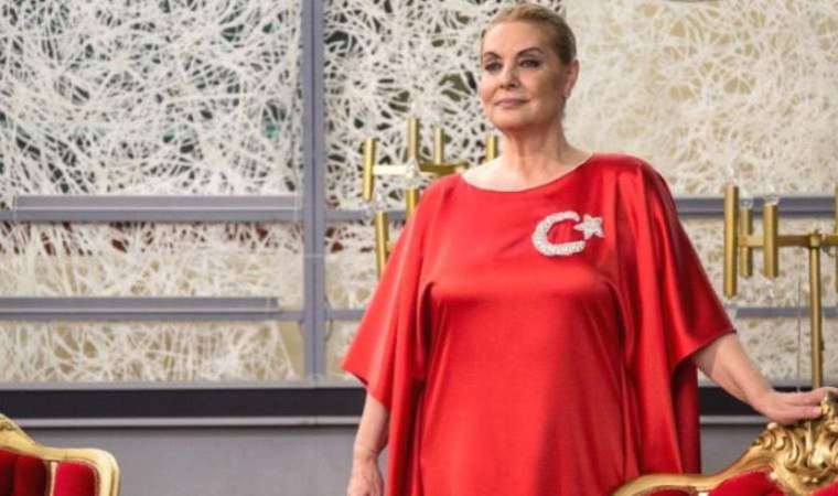 Şarkıcı Müşerref Akay yıllar sonra itiraf etti: Eşime şiddet uyguladım