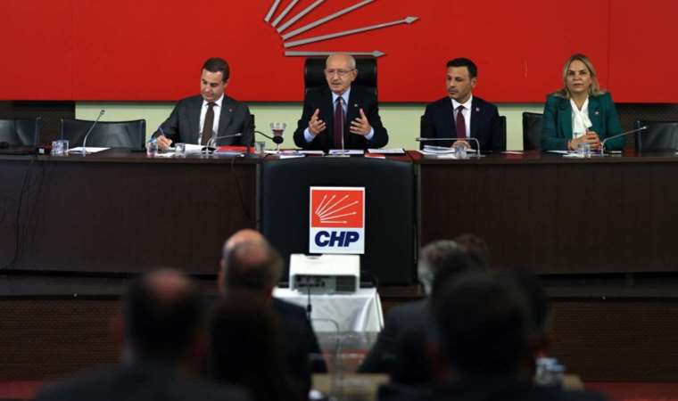 Kılıçdaroğlu, CHP İstanbul İl Başkanlığı heyetini kabul etti