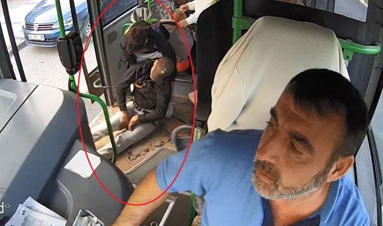 O anlar kameraya yansıdı… Otobüs şoförü fenalaşan yolcuyu hastaneye yetiştirdi!