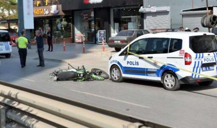 Önce yayaya, sonra dolmuşa çarptı: Hayatını kaybetti