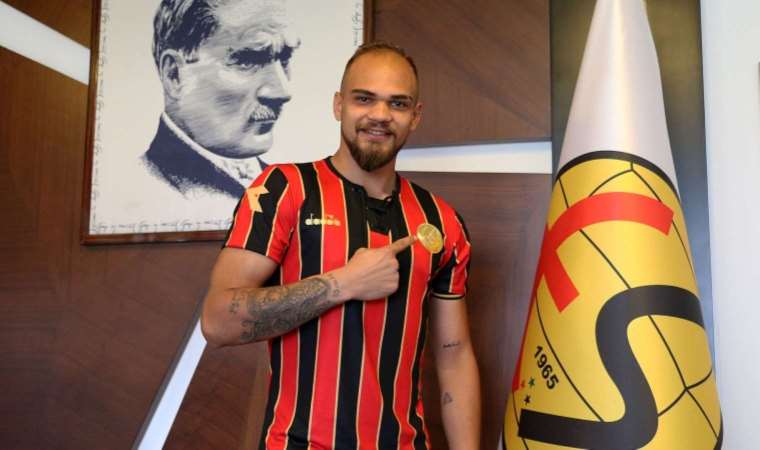 Eskişehirspor, İlksen Kuttekin’i kadrosuna kattı!