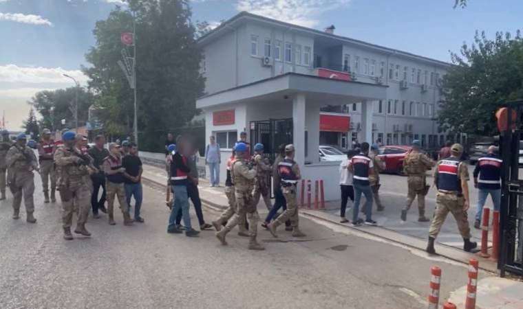 Suriye’den kaçak geçiş yapan 39 kişi yakalandı