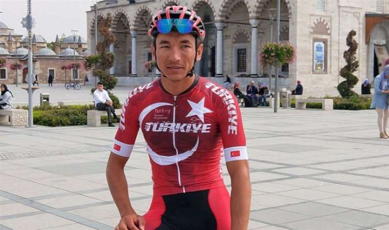 Milli bisikletçi Ahmet Örken, Tour of Türkiye’den diskalifiye edildi!
