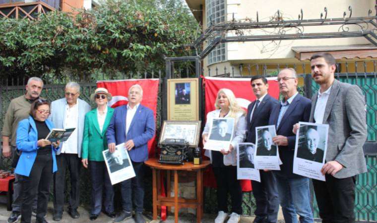 Hıfzı Veldet Velidedeoğlu anıldı