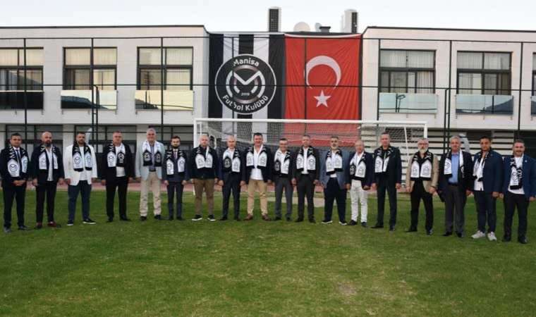 Manisa FK yeni yönetimini tanıttı