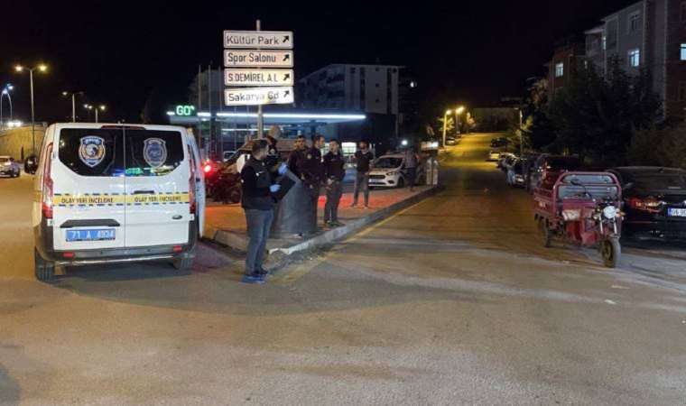 Kırıkkale’de silahlı kavga… Baba ve oğul yaralandı