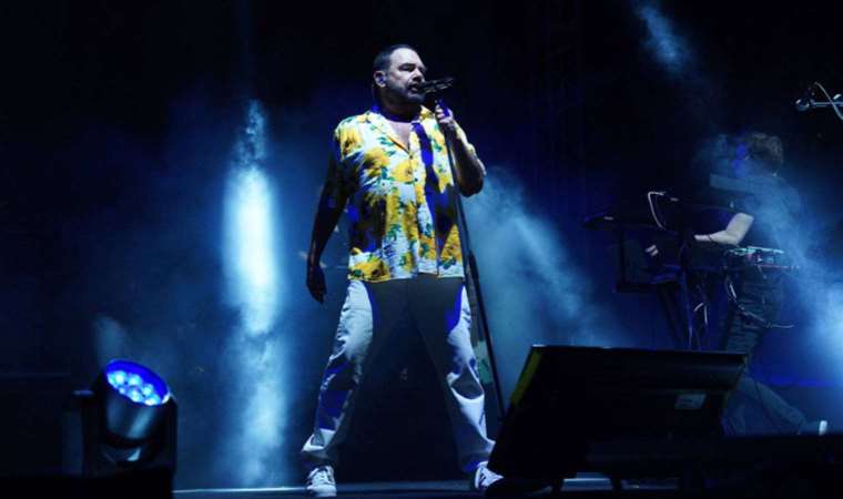 Alphaville’in konserdeki performansı beklenenin üstündeydi: Efsane Şişli’deydi!