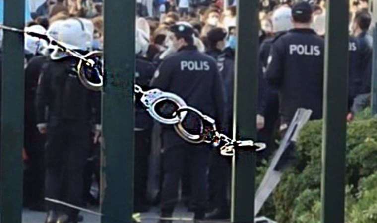 Boğaziçi Üniversitesi’nde akademiye yasak geldi!